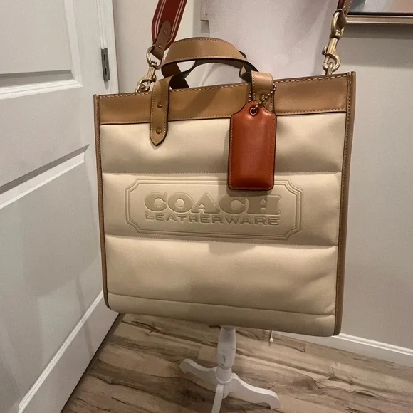 NWT Coach Quilted Large Field Tote - Picture 3 of 16